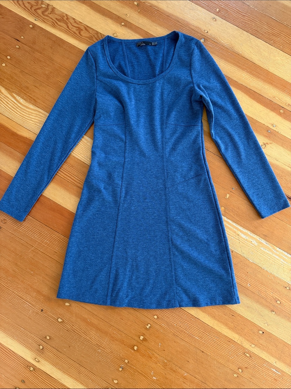 Prana Soskia Long Sleeve Blue Stretch Knit Dress Small